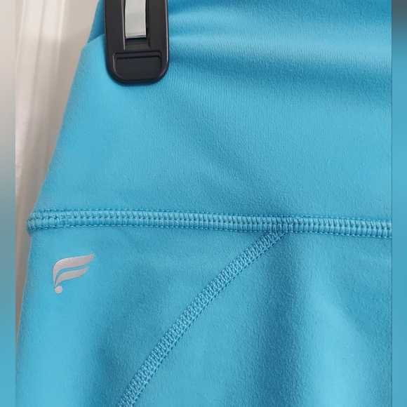 Fabletics Blue Seamless 7/8 Leggings High-Waisted - Picture 9 of 10